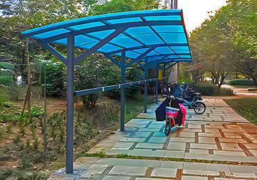 電動(dòng)自行車充電樁雨棚圖片